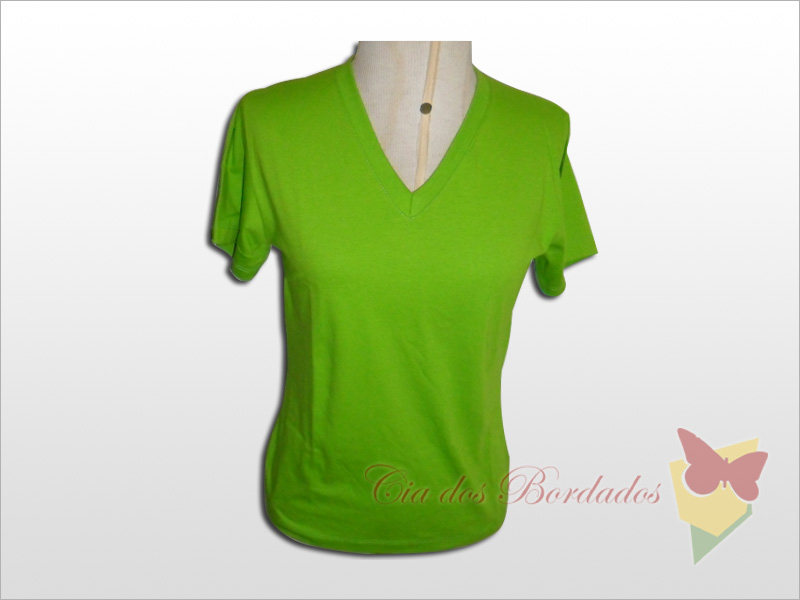 Camisetas femininas e baby look